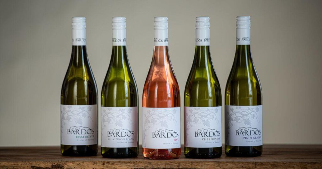 A Vincells Borékszer csapata bemutatja a Bárdos Pincészetet