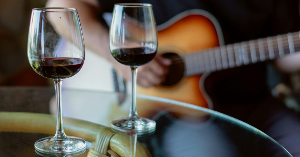 7 ízes, boros, zenés, táncos hétvégi program