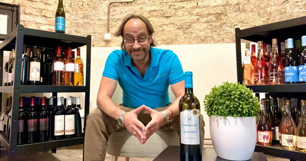TikTokTony hazánk legnépszerűbb sommelier-je